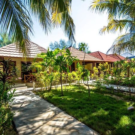 Fantastic Cottages Gili Meno Zewnętrze zdjęcie